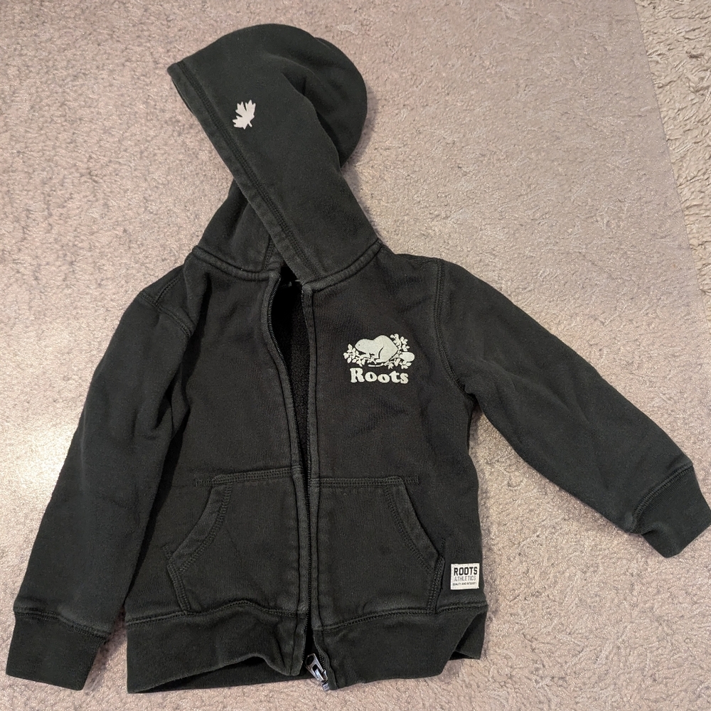 Koda roots zip up sweat shirt size 4t